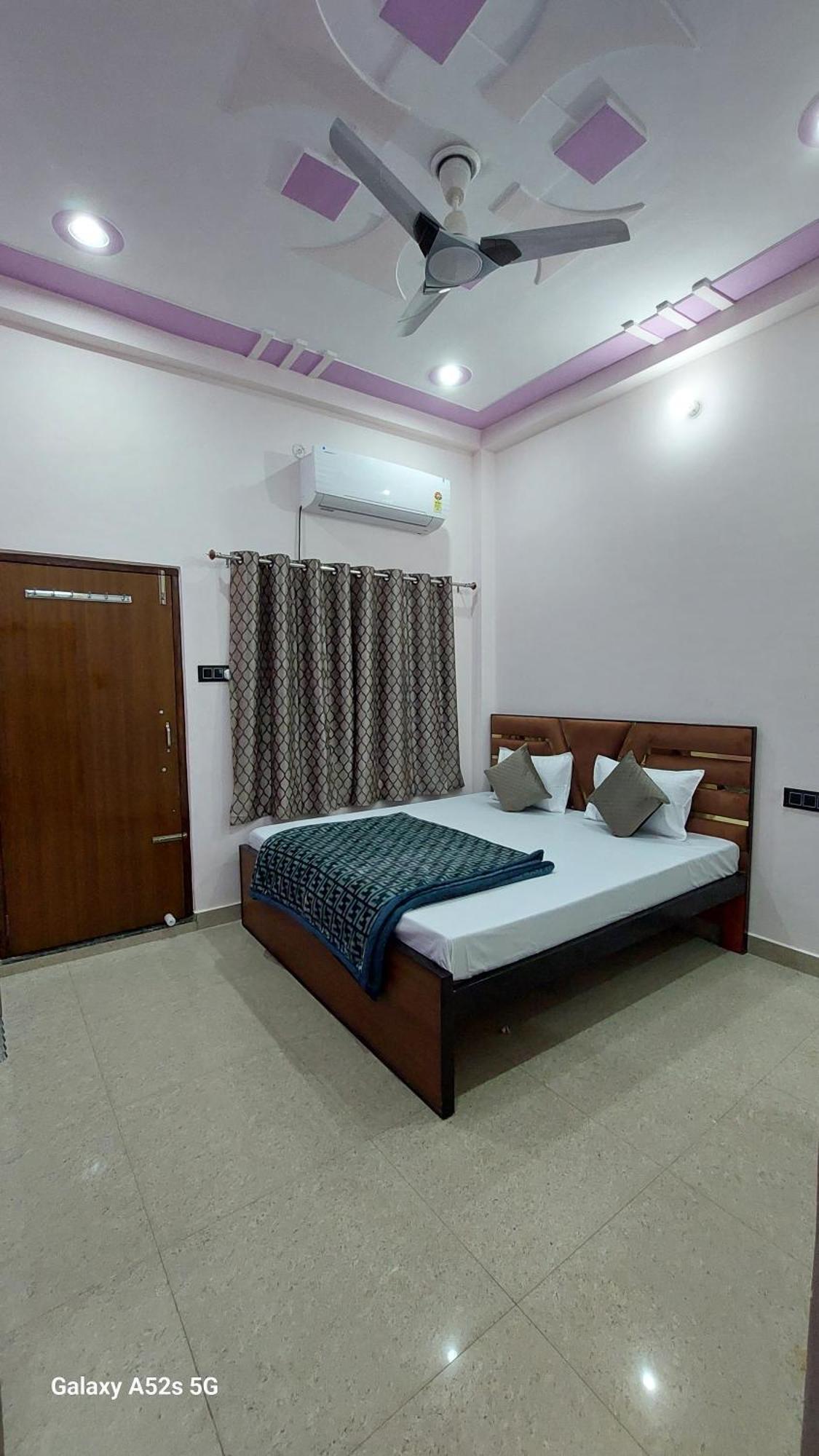 Narayani Paying Guest House Varanasi Dış mekan fotoğraf