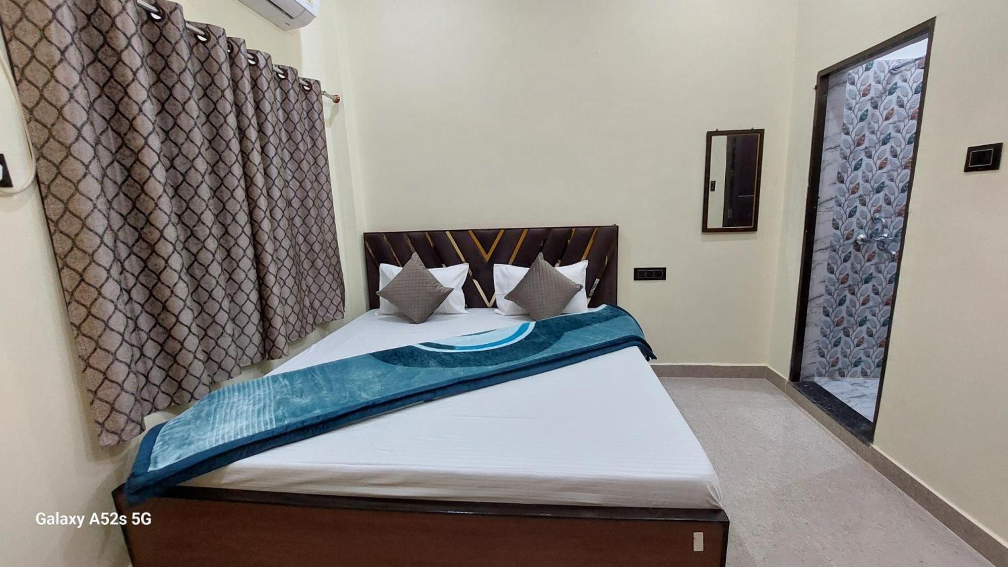 Narayani Paying Guest House Varanasi Dış mekan fotoğraf